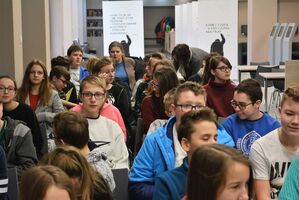 Uczniowie na wykładzie w Centrum Edukacyjnym IPN w Kielcach