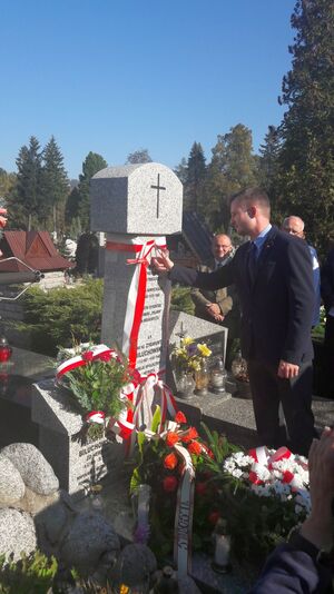 W Zakopanem odsłonięto symboliczną mogiłę Zygmunta Biluchowskiego i jego małżonki