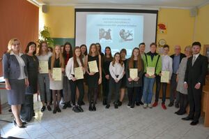 W Olkuszu nagrodzono laureatów uczniowskiego konkursu poświęconego bohaterom Września '39