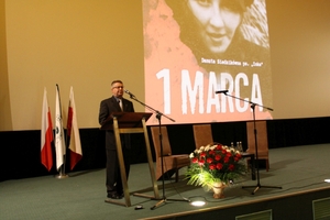 Dr Wojciech Frazik, naczelnik OBEN IPN w Krakowie podczas pokazu filmu „Inka. Są sprawy ważniejsze niż śmierć” w krakowskim Kinie Kijów