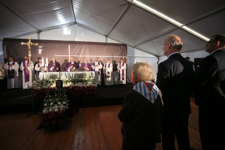 Uroczystości pogrzebowe polskich więźniarek KL Ravensbrück – Fürstenberg/ Havel, 6 września 2022. Fot. Sławek Kasper (IPN)