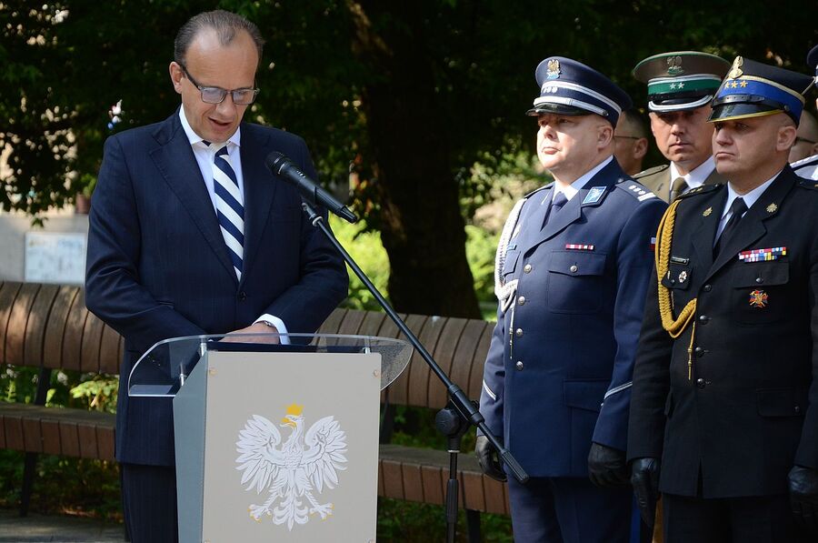 Uroczystość na pl. Axentowicza w Krakowie. Fot. Janusz Ślęzak (IPN)