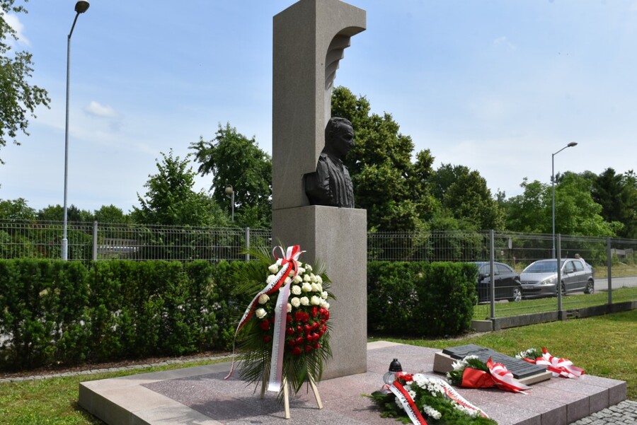 Uroczystości w Oświęcimiu. Fot. Żaneta Wierzgacz (IPN)