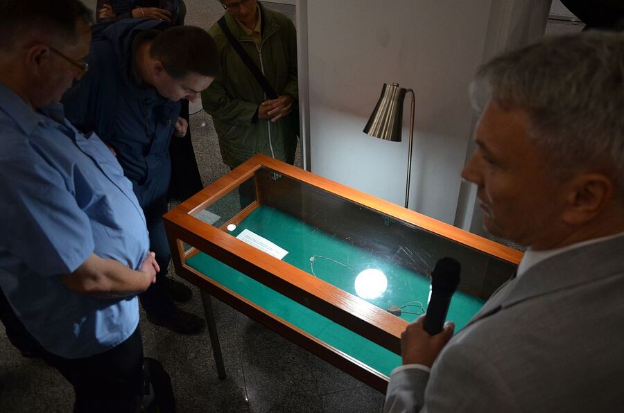 W łagiewnickim sanktuarium otwarto wystawę IPN o ks. Michale Rapaczu. Fot. Janusz Ślęzak (IPN)