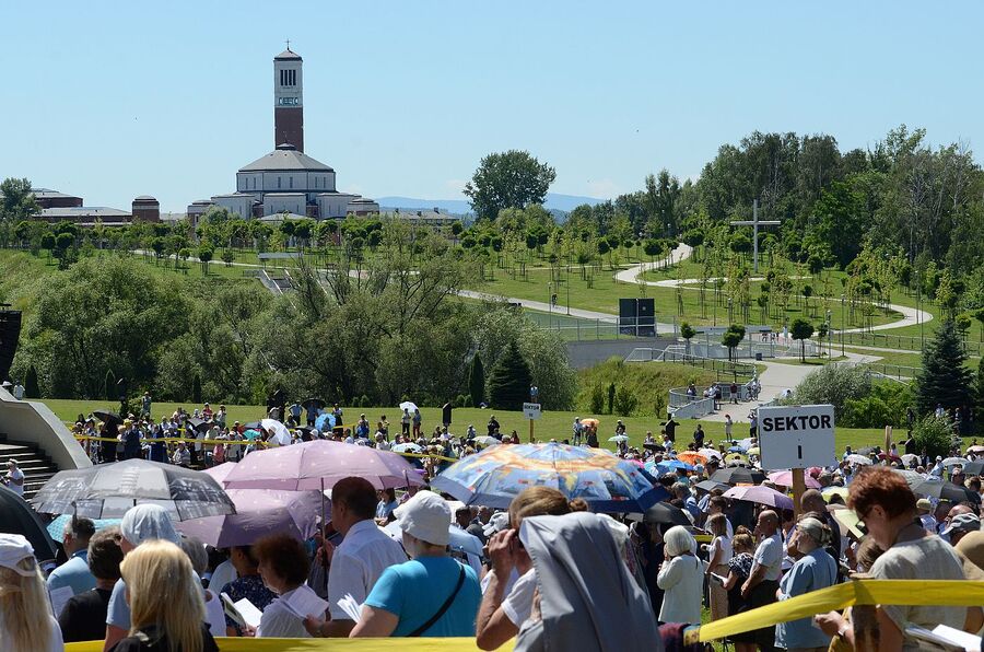 Uroczystości beatyfikacyjne ks. Michała Rapacza. Fot. Janusz Ślęzak (IPN)