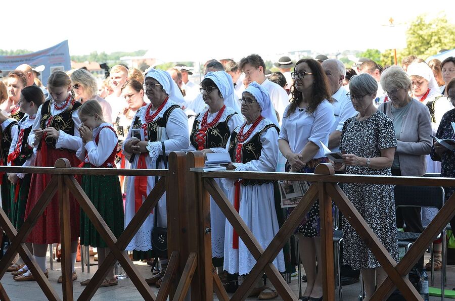 Uroczystości beatyfikacyjne ks. Michała Rapacza. Fot. Janusz Ślęzak (IPN)