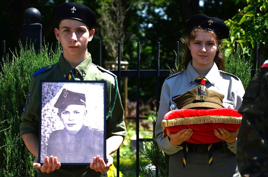 Wadowice. Uroczystości pogrzebowe Mariana Misiaka, Żołnierza Wyklętego. Fot. Janusz Ślęzak (IPN)