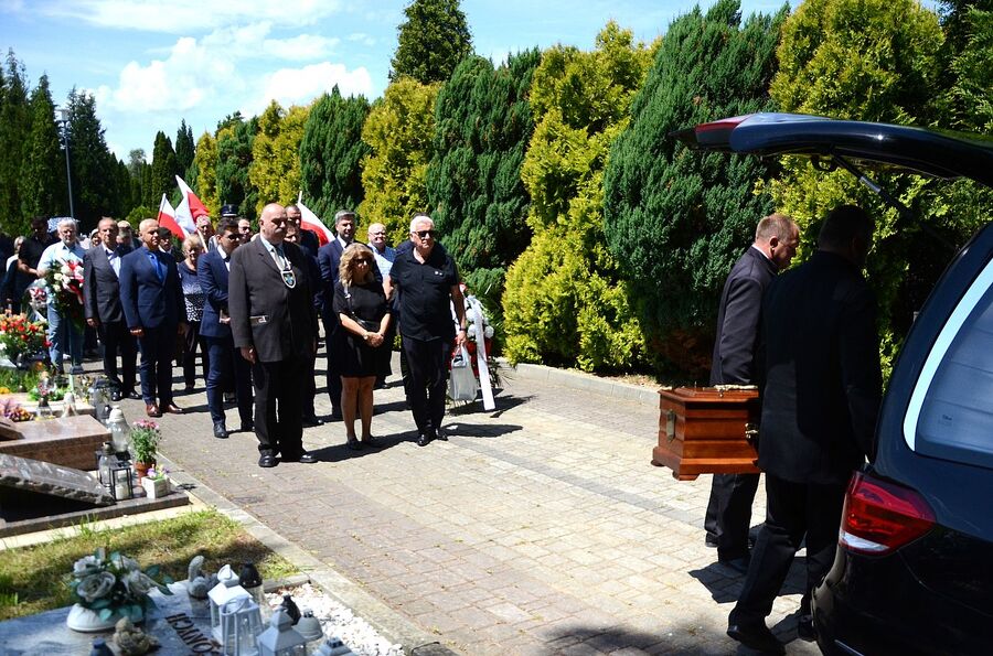 Wadowice. Uroczystości pogrzebowe Mariana Misiaka, Żołnierza Wyklętego. Fot. Janusz Ślęzak (IPN)