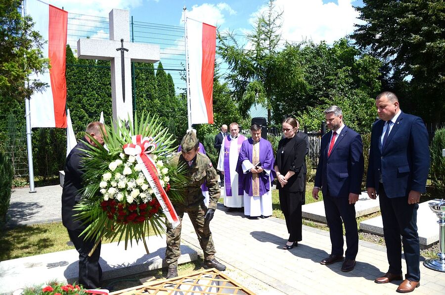 Wadowice. Uroczystości pogrzebowe Mariana Misiaka, Żołnierza Wyklętego. Fot. Janusz Ślęzak (IPN)