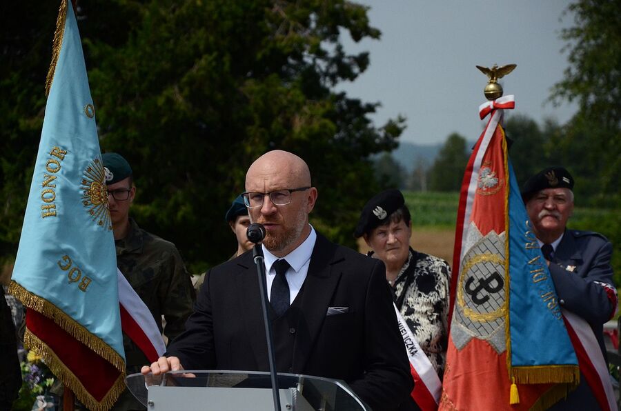 Liszki. Uroczystości w Dniu Walki i Męczeństwa Wsi Polskiej. Fot. Janusz Ślęzak (IPN)