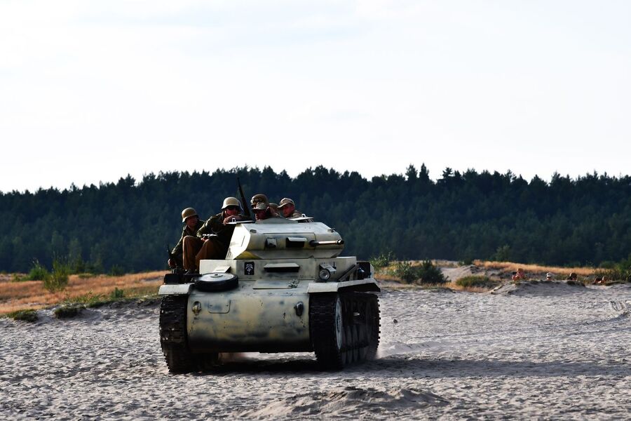 Przystanek Żywej Historii na Pustyni Błędowskiej. Fot. Filip Musiał (IPN)