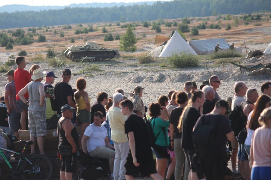 Przystanek Żywej Historii na Pustyni Błędowskiej. Fot IPN