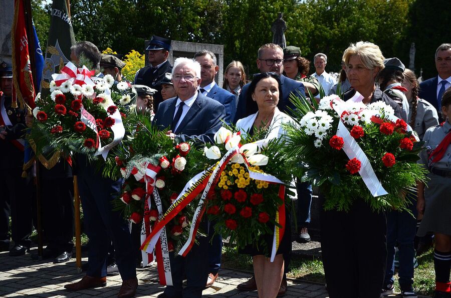 Uroczystości ku czci ofiary niemieckiej zbrodni w Danielniku. Fot. Janusz Ślęzak (IPN)