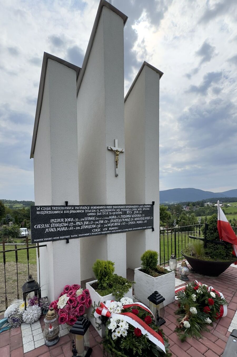 80. rocznica niemieckiej pacyfikacji Porąbki