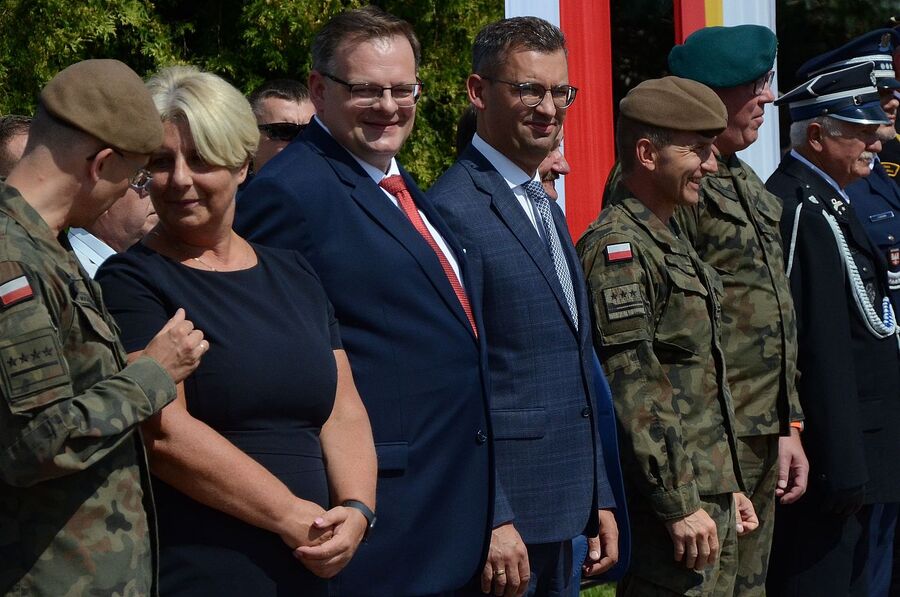 Uczestnicy Marszu Szlakiem Pierwszej Kompanii Kadrowej w Miechowie. Fot. Janusz Ślęzak (IPN)