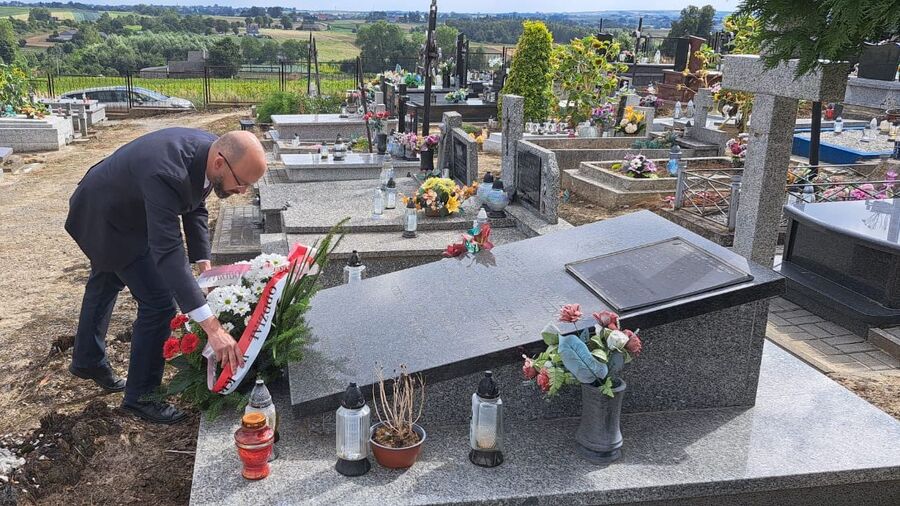 Grób żołnierzy Brygady Świętokrzyskiej NSZ w Pogwizdowie. Fot. IPN