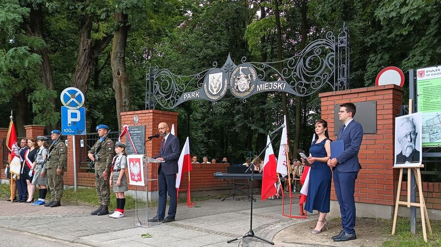 W Kazimierzy Wielkiej odsłonięto tablicę Leona Łubieńskiego. Fot. Wojciech Barański