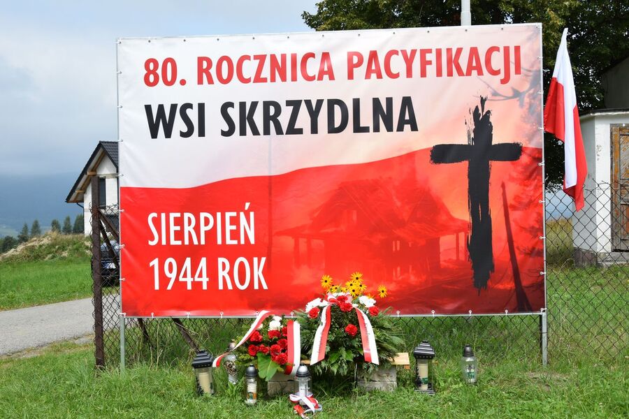 80. rocznica niemieckiej zbrodni w Skrzydlnej. Fot. Urząd Gminy Dobra