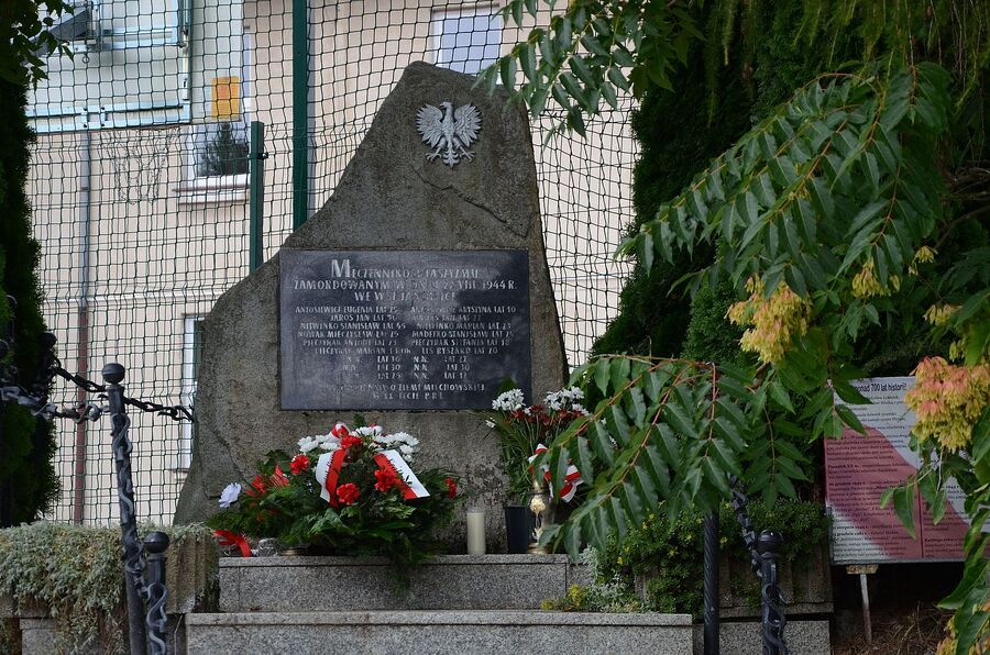 80. rocznica niemieckiej zbrodni w Janowicach. Fot. Janusz Ślęzak (IPN)