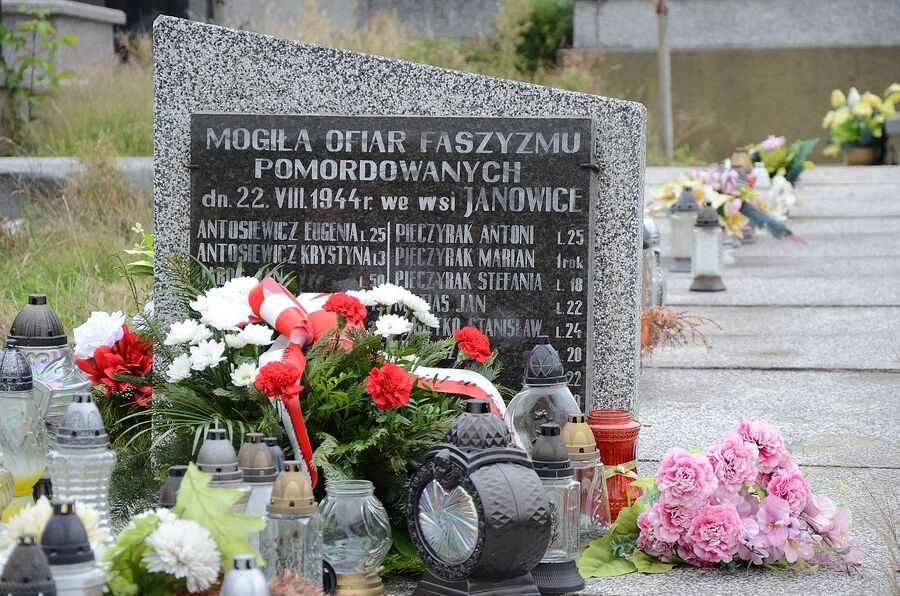 80. rocznica niemieckiej zbrodni w Janowicach. Fot. Janusz Ślęzak (IPN)