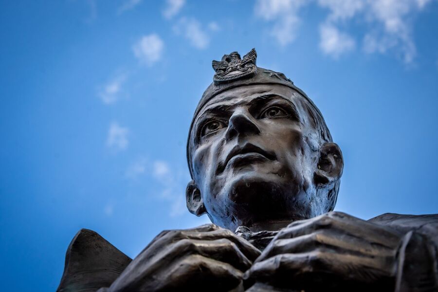 Uroczystość w hołdzie ks. Gurgaczowi i żołnierzom PPAN. Fot. Filip Musiał (IPN)