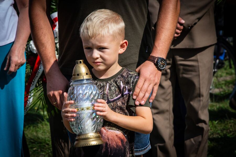Uroczystość w hołdzie ks. Gurgaczowi i żołnierzom PPAN. Fot. Agnieszka Masłowska (IPN)