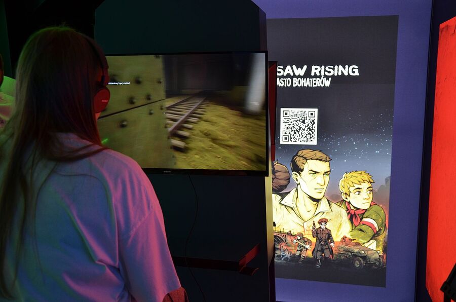 Mobilny Przystanek Historia Przyszłości w Myślenicach. Fot. Janusz Ślęzak (IPN)