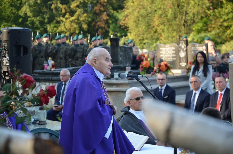 80. rocznica niemieckiej pacyfikacji Wiśniowej i okolicznych miejscowości. Fot. Janusz Ślęzak (IPN)