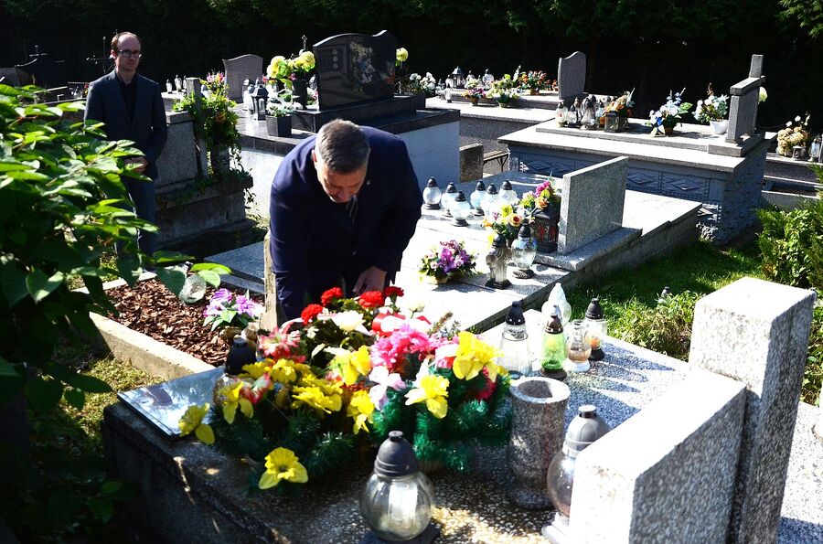 80. rocznica niemieckiej pacyfikacji Wiśniowej i okolicznych miejscowości. Fot. Janusz Ślęzak (IPN)