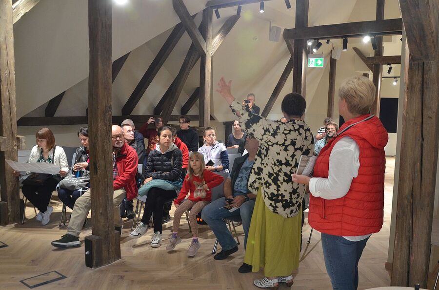 Zwiedzanie nowej siedziby Oddziału IPN w Krakowie. Fot. Janusz Ślęzak (IPN)