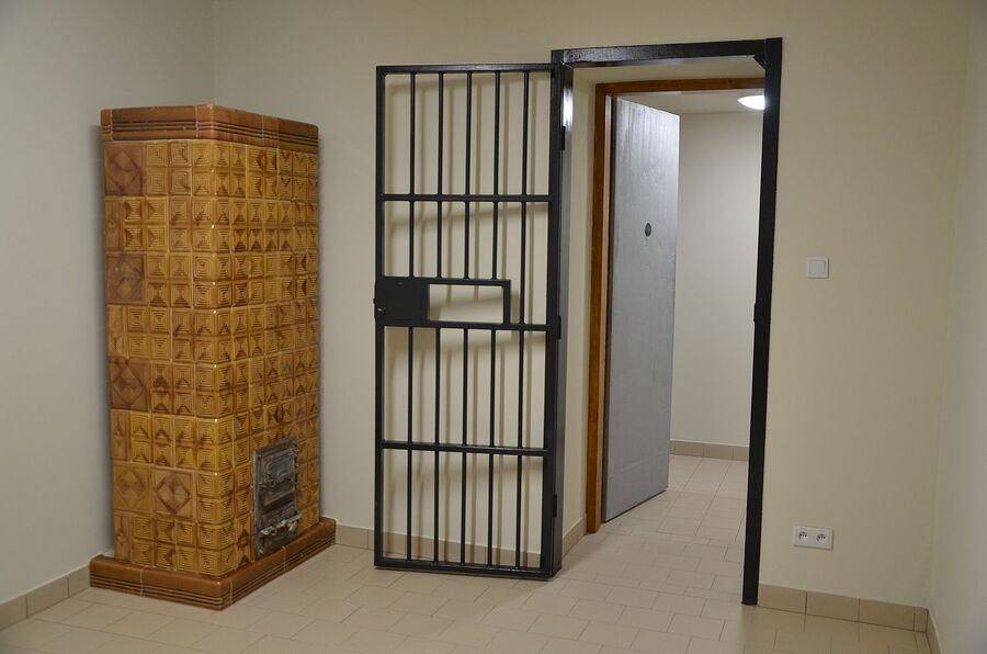 Zwiedzanie nowej siedziby Oddziału IPN w Krakowie. Fot. Janusz Ślęzak (IPN)