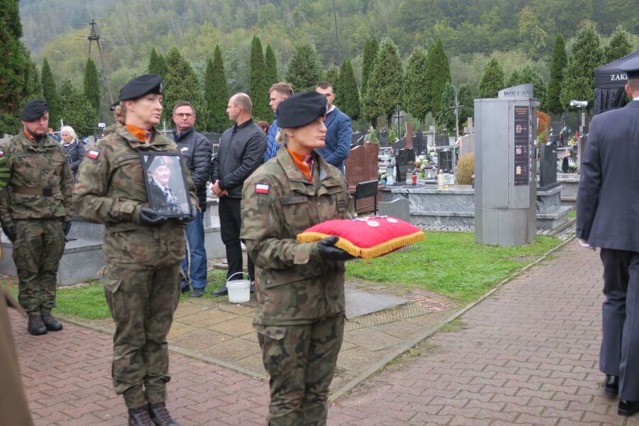 Pogrzeb kpt. Jana Brzeskiego w Rytrze