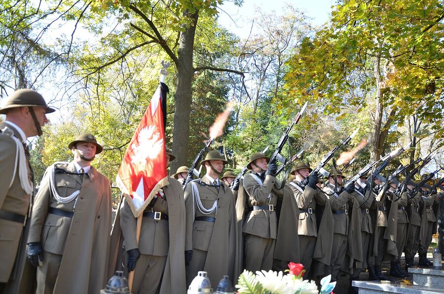 Uroczystości pogrzebowe Tadeusza Kościółka w Krakowie. Fot. Janusz Ślęzak (IPN)