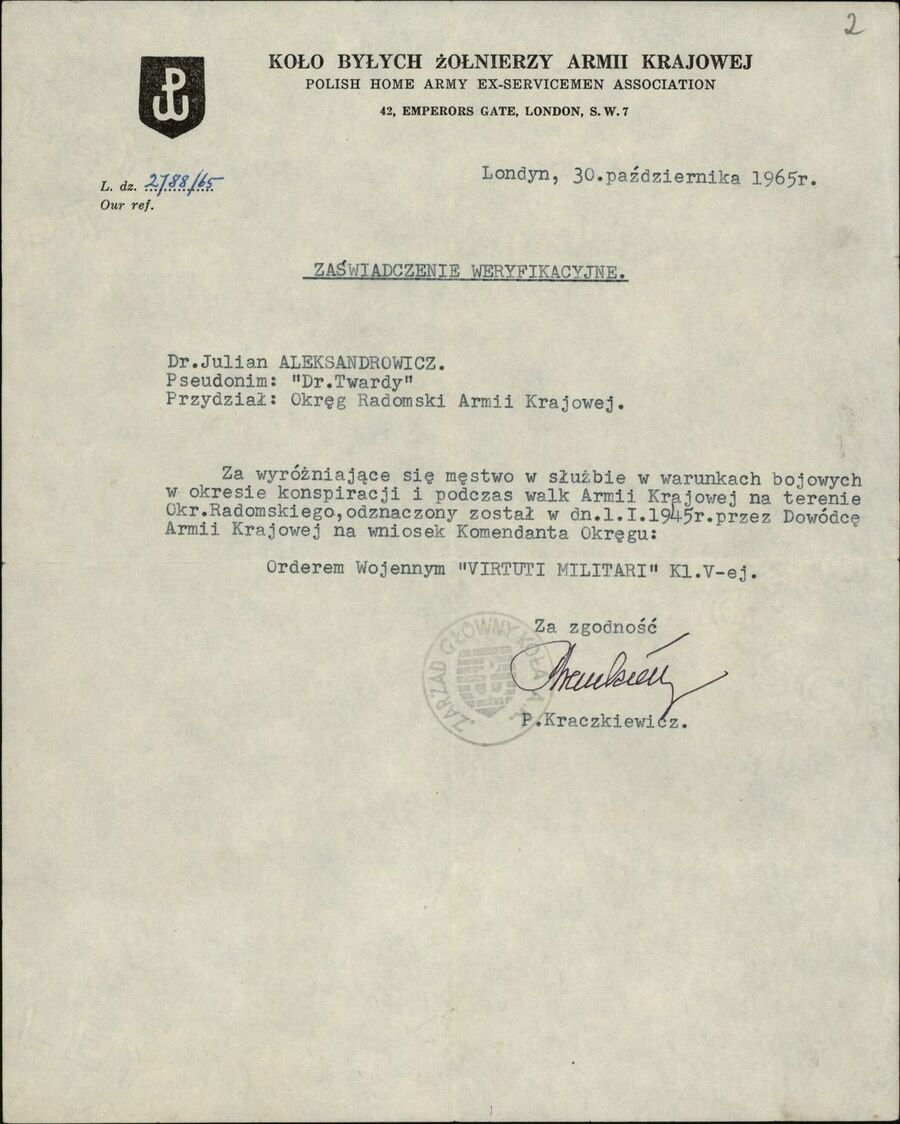 Zaświadczenie weryfikacyjne dotyczące nadania Virtuti Militari V klasy (Londyn, 1965). Dok. ze zbiorów IPN