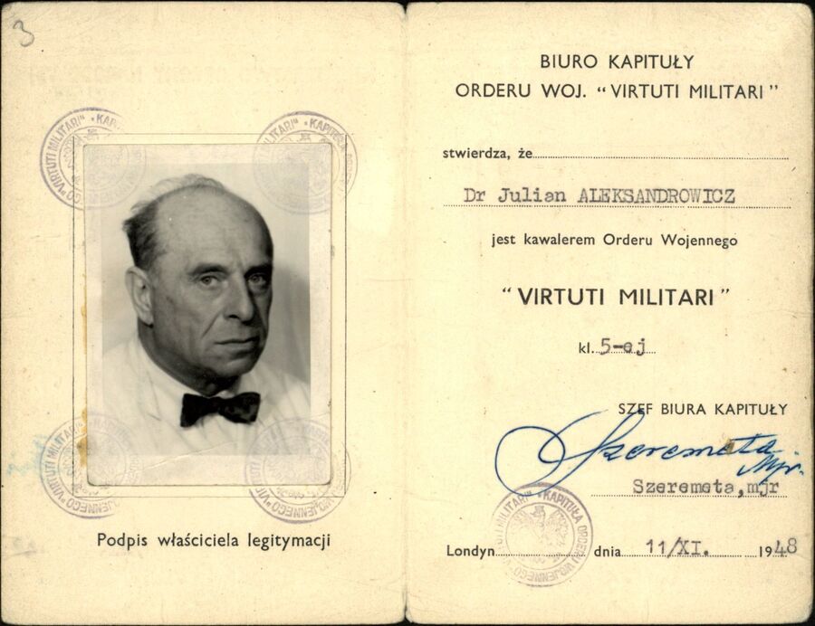 Legitymacja Virtuti Militari V klasy (Londyn, lata 60. XX wieku). Dok. ze zbiorów IPN