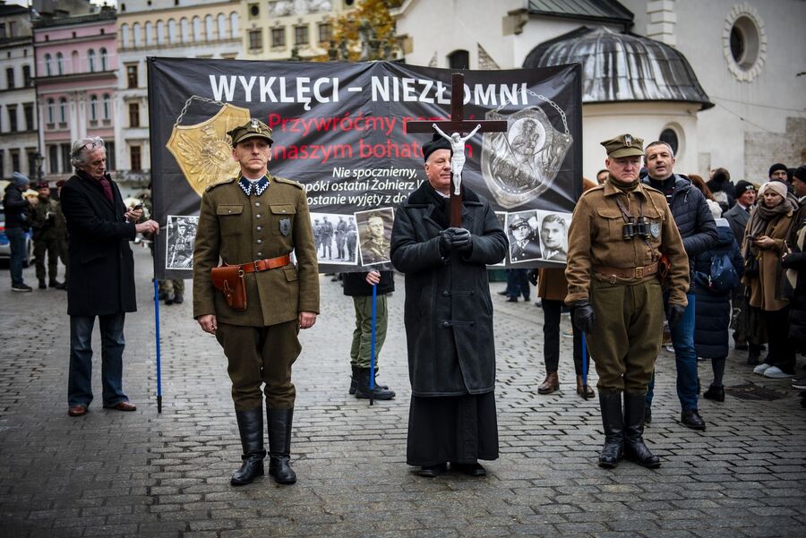 XI Krakowskie Zaduszki za Żołnierzy Wyklętych – Niezłomnych. Fot. Agnieszka Masłowska (IPN)