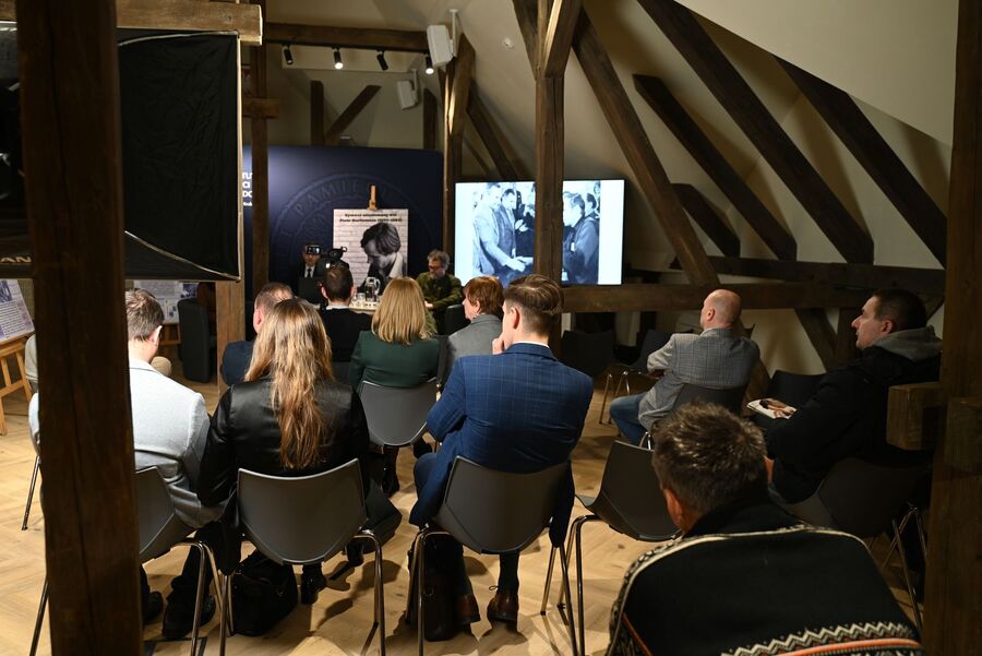 „Symbol niezłomnej wsi – Piotr Bartoszcze”. Dyskusja w krakowskiej siedzibie IPN. Fot. Janusz Ślęzak (IPN)