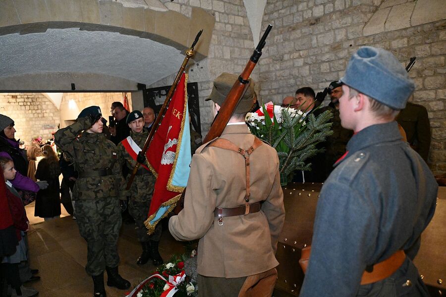 Uroczystości poświęcone marszałkom Piłsudskiemu i Rydzowi-Śmigłemu. Fot. Janusz Ślęzak (IPN)