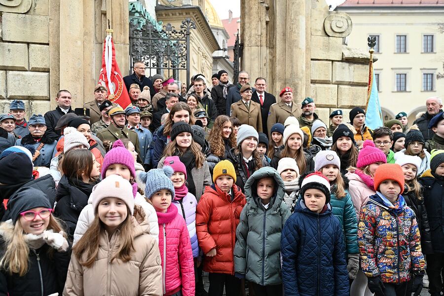 Uroczystości poświęcone marszałkom Piłsudskiemu i Rydzowi-Śmigłemu. Fot. Janusz Ślęzak (IPN)