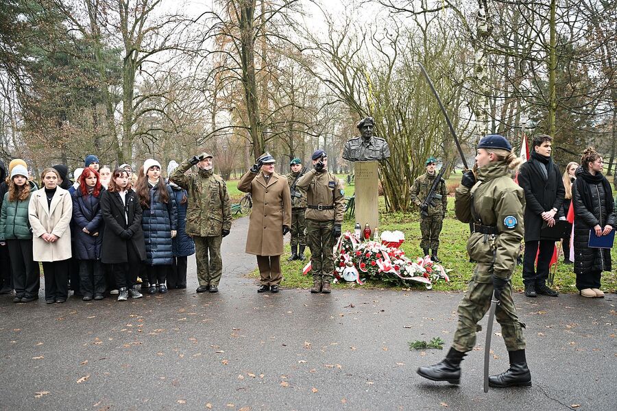 Kraków. 30. rocznica śmierci gen. Maczka. Fot. Janusz Ślęzak (IPN)
