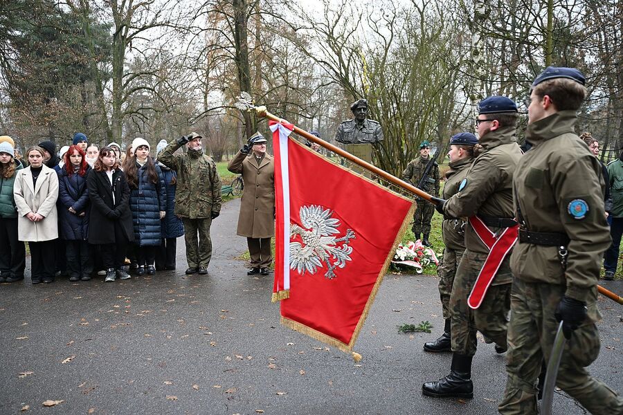 Kraków. 30. rocznica śmierci gen. Maczka. Fot. Janusz Ślęzak (IPN)