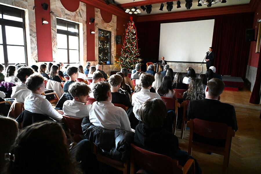 W Nowym Sączu odsłonięto tablicę gen. Wieniawy-Długoszowskiego. Fot. Janusz Ślęzak (IPN)