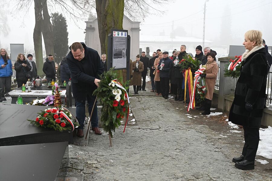 80. rocznica marszu śmierci z KL Auschwitz. Uroczystość w Brzeszczach. Fot. Janusz Ślęzak (IPN)