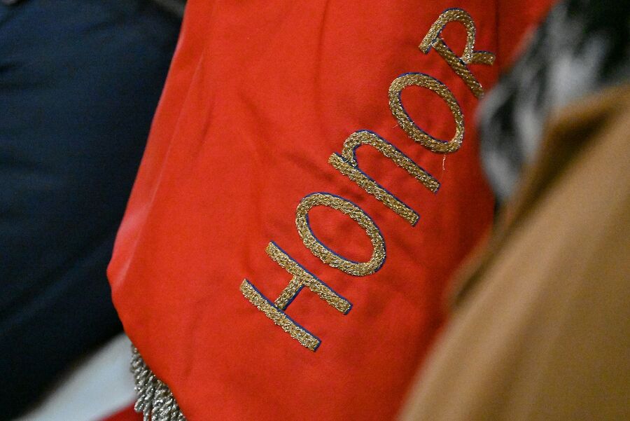 Uroczystości pogrzebowe kpt. Wacława Szaconia „Czarnego”. Fot. Janusz Ślęzak (IPN)