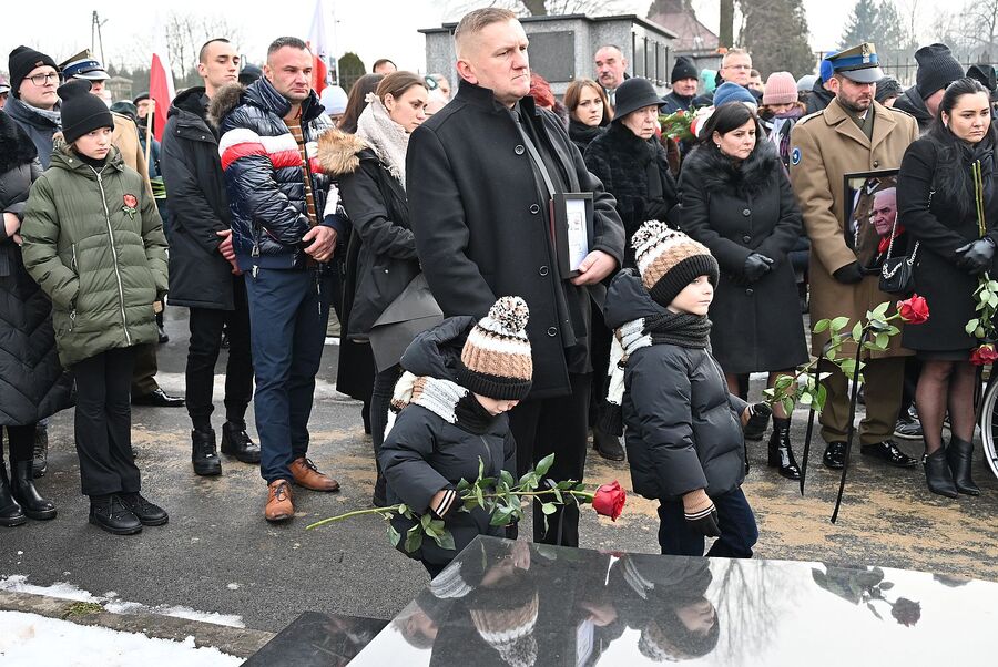 Uroczystości pogrzebowe kpt. Wacława Szaconia „Czarnego”. Fot. Janusz Ślęzak (IPN)