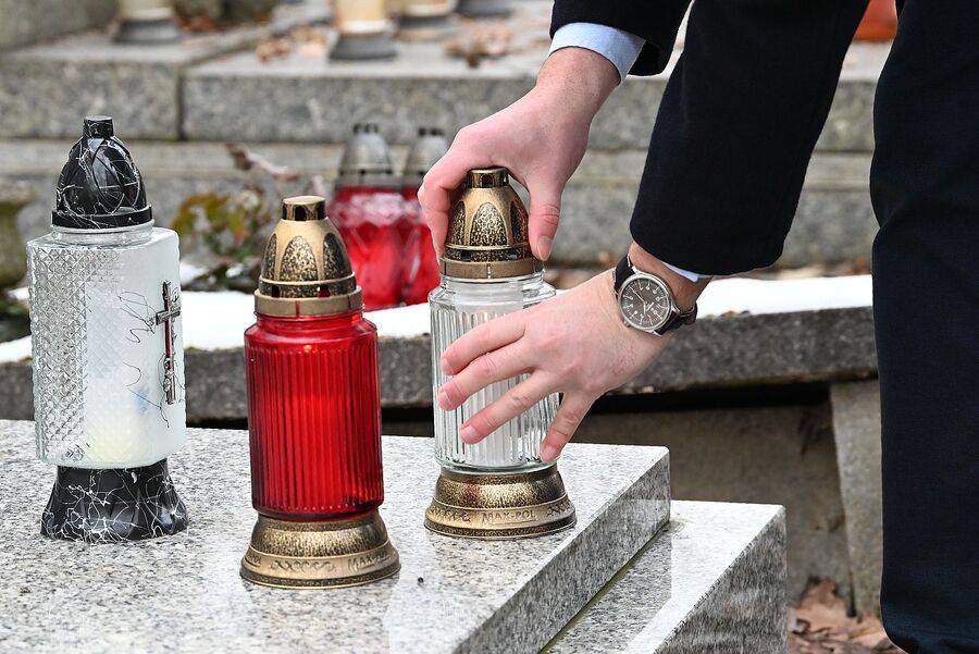 Odnowiony przez IPN grób powstańca styczniowego Bronisława Kopystyńskiego. Fot. Janusz Ślęzak (IPN)