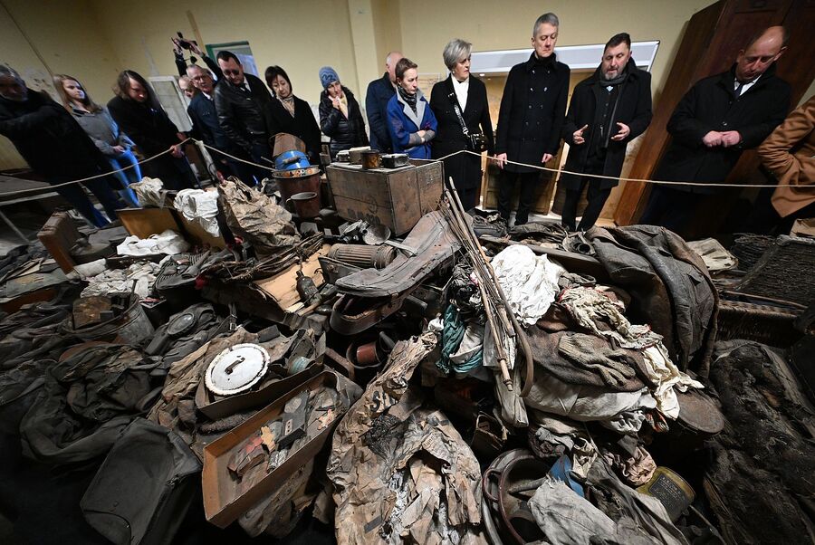Międzynarodowy Dzień Pamięci o Ofiarach Holokaustu. Uroczystość w Brzeszczach. Fot. Janusz Ślęzak (IPN)