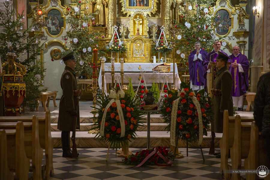 Pogrzeb Andrzeja Urbańca ps. „Grzechotnik”. Fot. 2 Korpus Polski