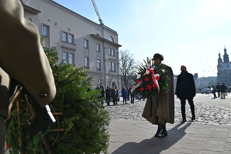 Krakowska uroczystość w 85. rocznicę pierwszej masowej deportacji obywateli polskich w głąb ZSRS. Fot. Janusz Ślęzak (IPN)
