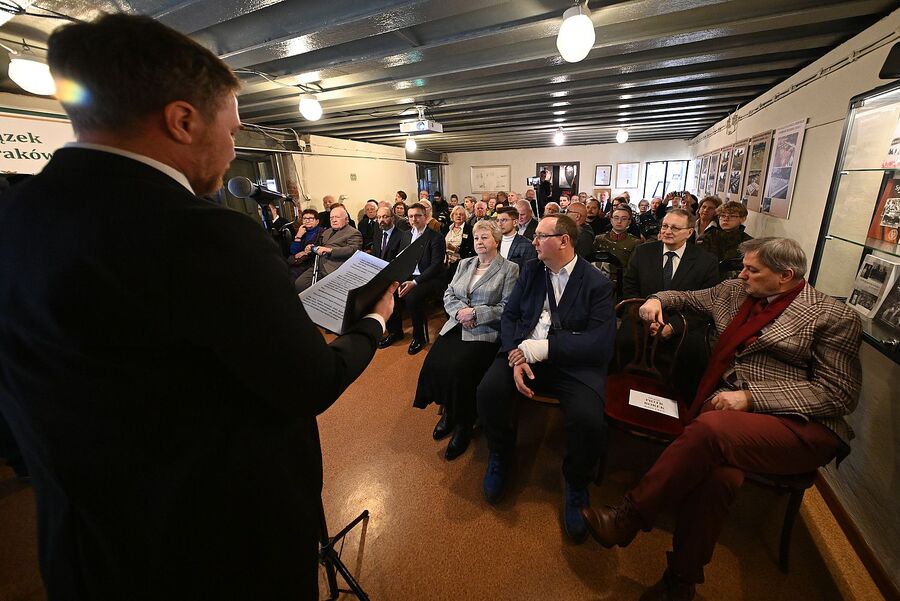 Krakowska uroczystość w 85. rocznicę pierwszej masowej deportacji obywateli polskich w głąb ZSRS. Fot. Janusz Ślęzak (IPN)